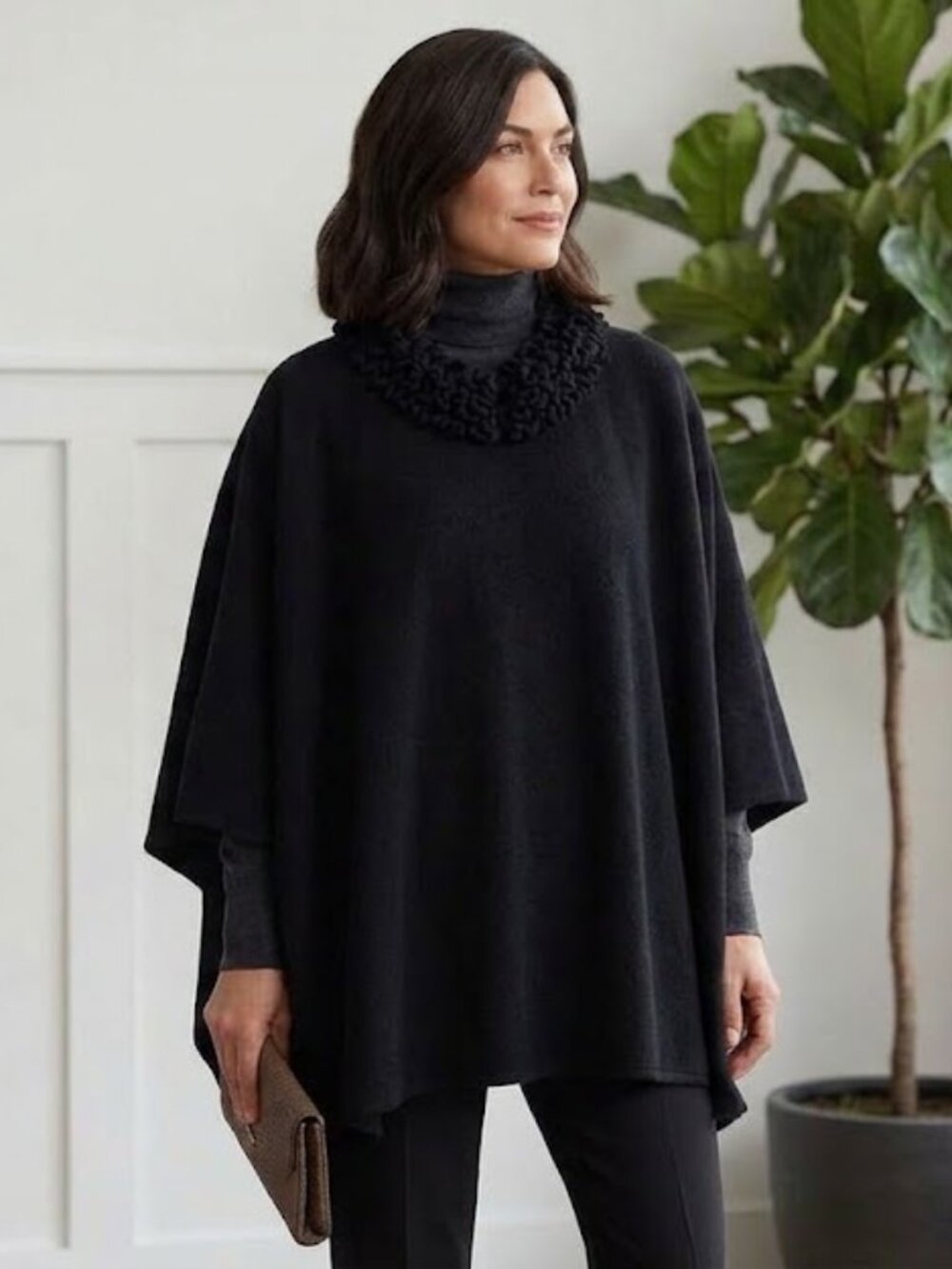Nordstrom Made in Italy Lambswool Blend Cape Poncho Textured Collar One Si